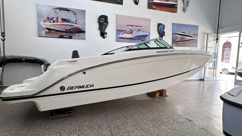 Bermuda Discovery 230 Con Yamaha 300 Hp. 4t.