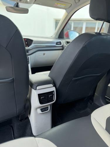 Volkswagen Taigun 1.0 Tsi Highline At