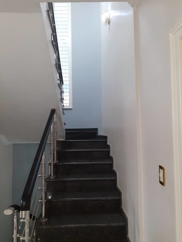 Imagen 8 de 14 de Townhouse En Venta Urb. Andrés Bello Fm*