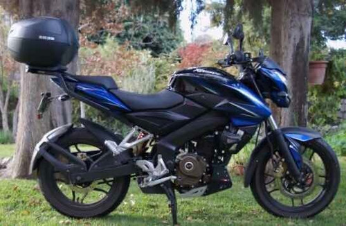 Bajaj Ns200