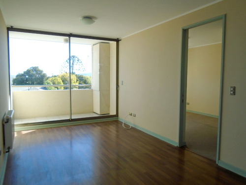 A Tres Cuadras Del Centro De Villa Alemana.