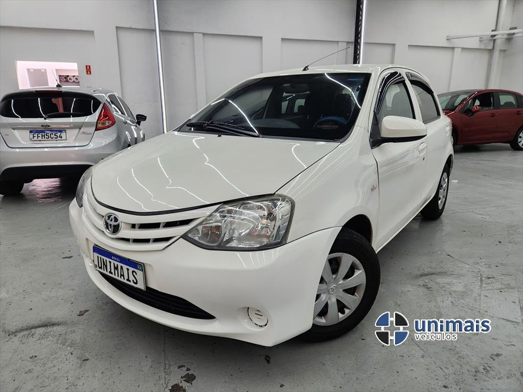 Toyota Etios 1.3 X 16V FLEX 4P MANUAL