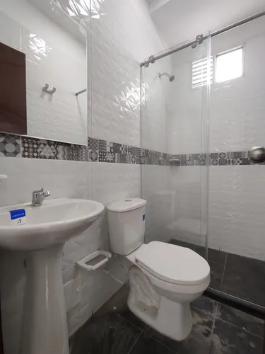 Apartamento En Arriendo En La Ceiba. Cod A22275