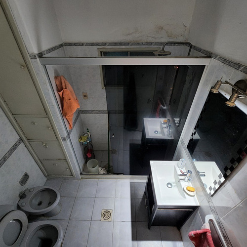 Imagen 8 de 21 de Venta Casa Malvin 4 Dormitorios (uno En Suite) Más 2 Baños Y Garaje Para 2 Autos.