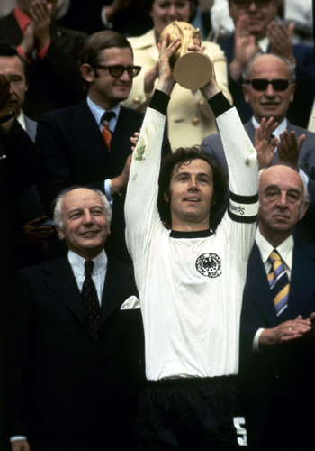 Imagen 6 de 10 de Camiseta Alemania Mundial 1974 Envio Y Cuotas Gratis Retro