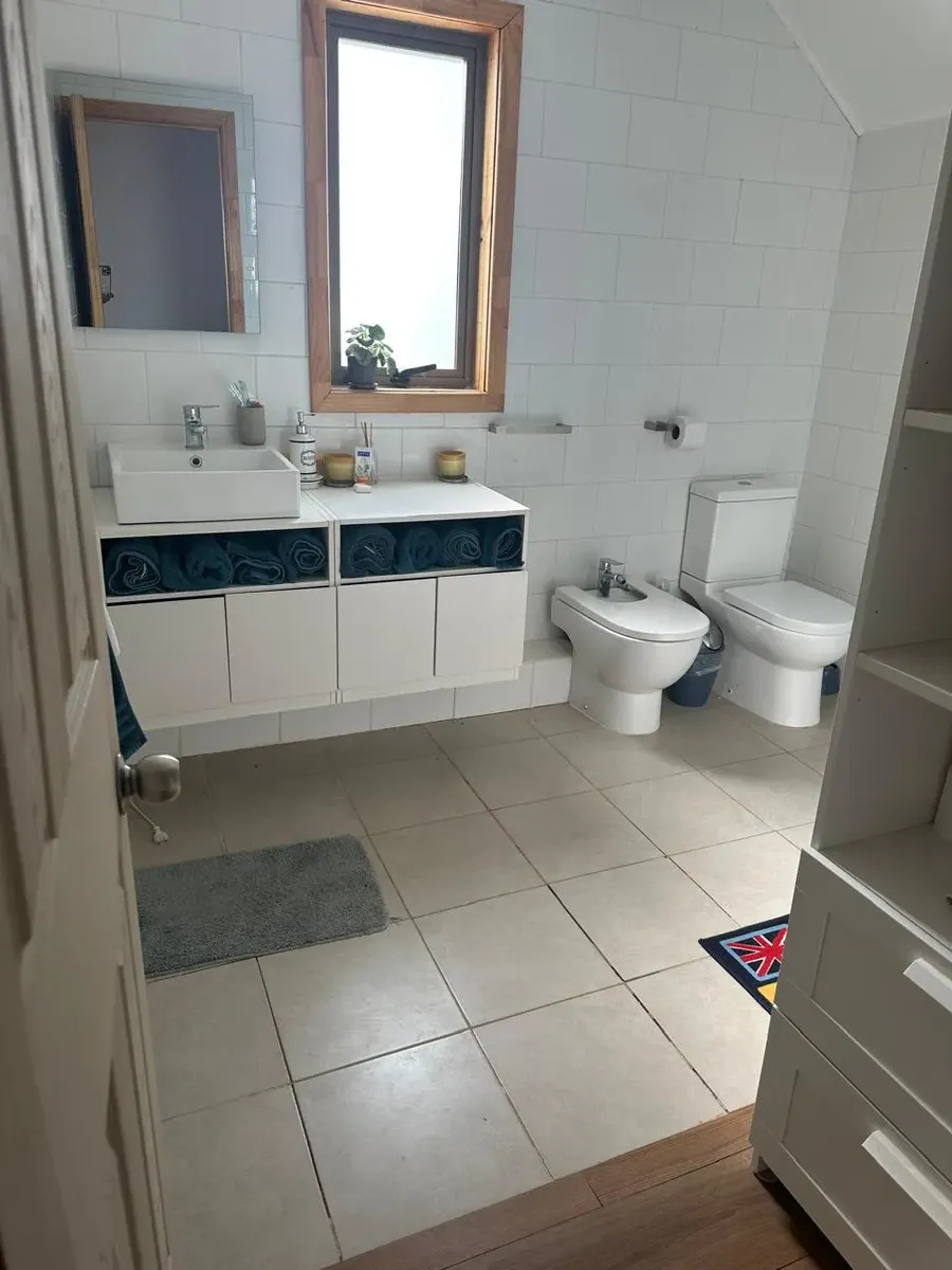 Imagen 5 de 20 de Casa Con Piscina, Quincho Y Jacuzzi Cantalao, Isla Negra