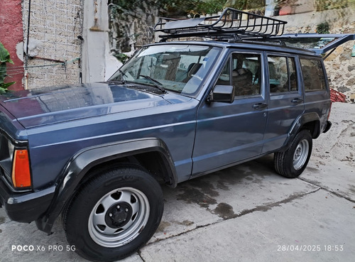 Jeep Cherokee Cherokee Sport 4x4 At