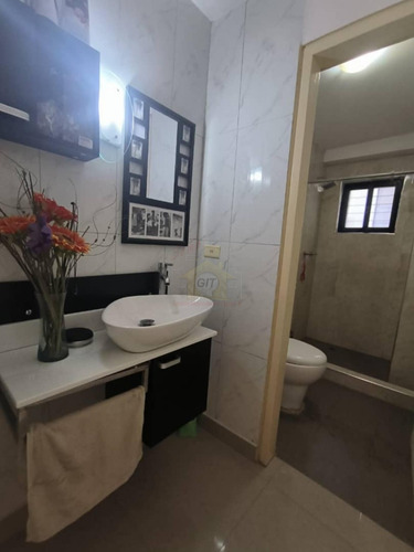 Apartamento En Alquiler Valencia, Sabana Larga, De 120mt2. Amoblado, De 3 Habitaciones, 2 Baños, Cocina Equipada, Apartamentos Alquiler Carabobo Valencia, Gf