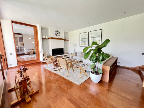 Gran Casa En Condominio Exclusivo Gonzalo Mardones