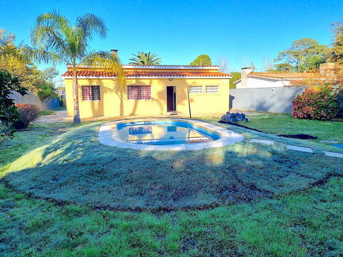 Casa En Venta 3 Dormitorios Barbacoa Piscina El Pinar