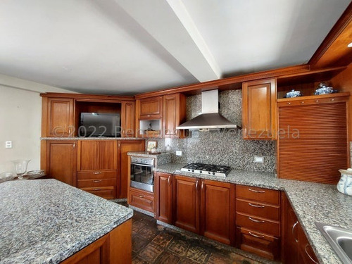 Imagen 8 de 21 de Espectacular Townhouse En La Urb. El Bosque, Maracay. #23-9140 Mg