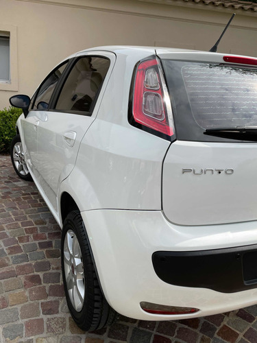 Fiat Punto Attractive 1.4 8v Año 2015
