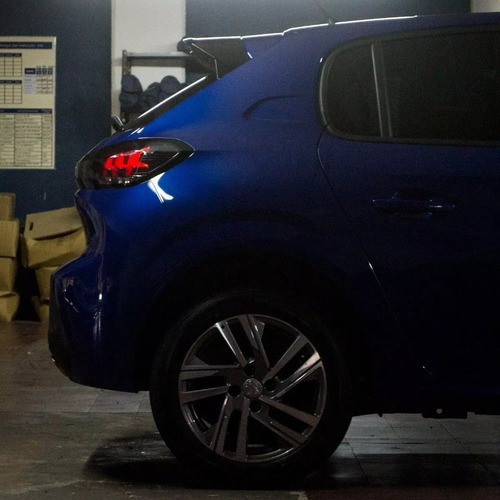 Imagen 11 de 15 de Nuevo Peugeot 208 Feline Triptonic | 0km 2023