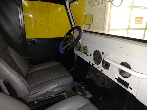 Imagen 3 de 3 de Jeep Ika Modelo 77 4x4 Motor Taunus
