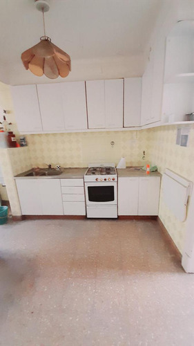 Imagen 13 de 30 de Original Casona Antigua De Estilo, A Reciclar, Ideal Inversión, Casa Comercio Vivienda