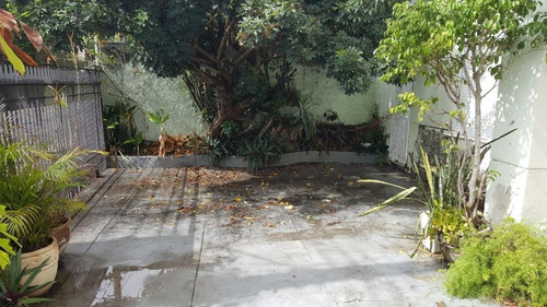 Imagem 3 de 30 de Excelente Casa Em São Francisco De 5 Qtos Para Venda. - Ca1143
