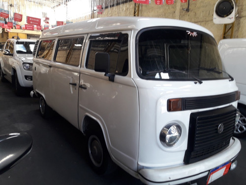 Volkswagen Kombi 1.4 Standard Total Flex 3p