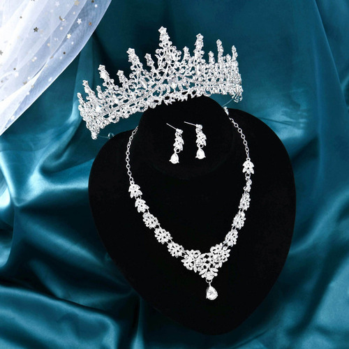 Gargantilla Con Forma De Tiara Y Pendientes De Cristal Con F