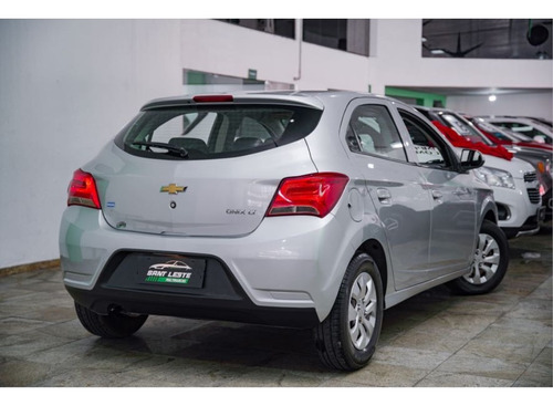 Chevrolet Onix 1.0 MPFI LT 8V FLEX 4P MANUAL