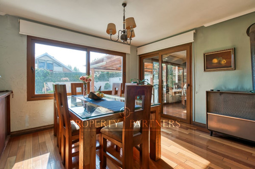 Casa En La Reina Con Excelente Ubicación Cercana A...