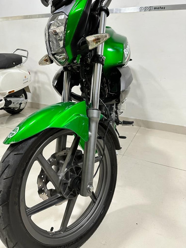 Imagen 14 de 25 de Benelli Tnt 15 Usada = 0km Permutas Dni 12/18
