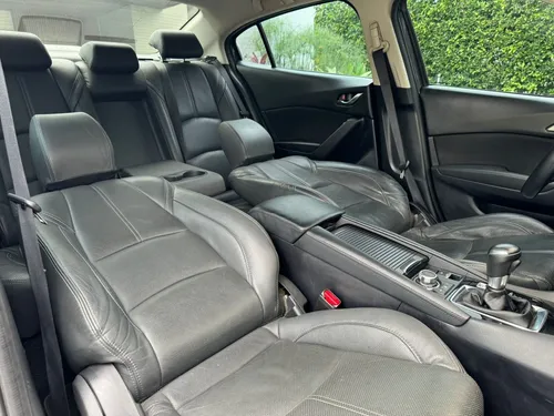 Mazda 3 2.0 Touring At