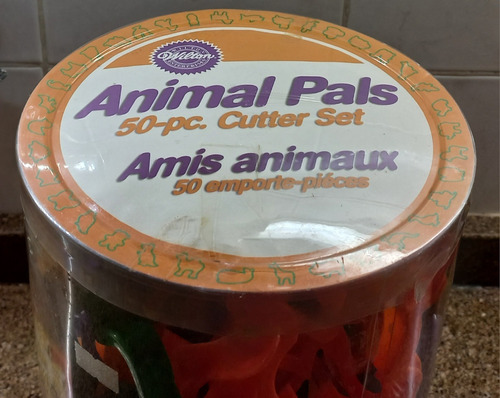 Set De Cortantes De Plástico, Animales, Marca Wilton. 50 Pie