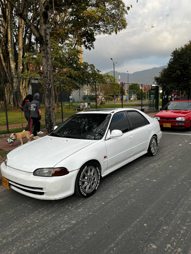 Honda Civic 1.6 Si 4 p