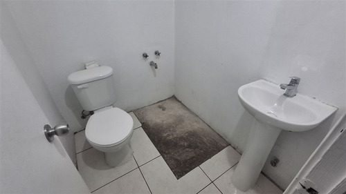 Departamento En Venta De 3 Dorm. En Santiago