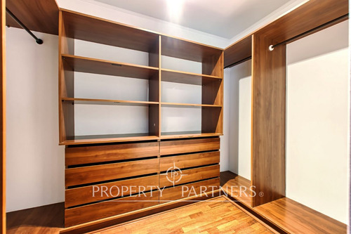 Impecable Casa En Los Bravos Nororiente Con Piscin...