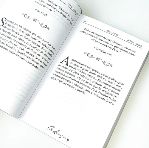 Kit Devocional Café Com Deus Pai 2025 E Devocional 365 Mensagens Diárias Com Charles Spurgeon