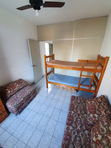 Imagem 1 de 7 de Sala Living Com 1 Dorm, Guilhermina, Praia Grande - R$ 130 Mil, Cod: 2240 - V2240