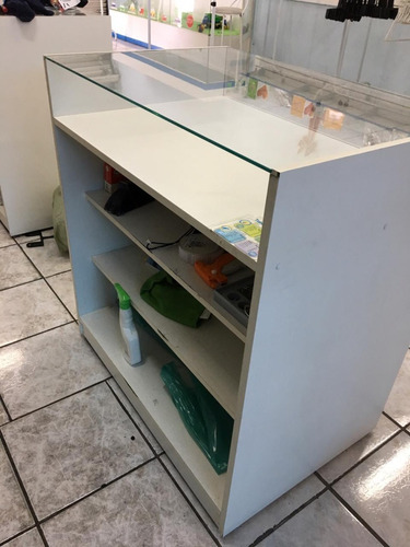 Balcão E Expositor Para Loja Em Ótimo Estado