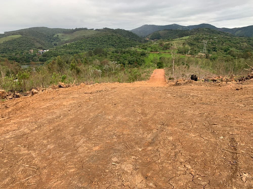 Imagem 16 de 18 de E.c / O Melhor Terreno Da Região De Espera