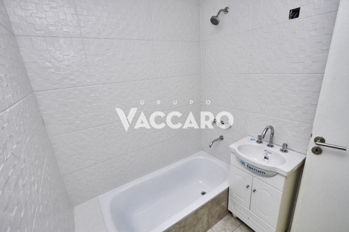 Imagen 20 de 27 de Departamento Venta 2 Ambientes Moron