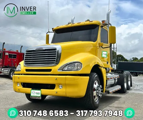 Freightliner Columbia Tractomula