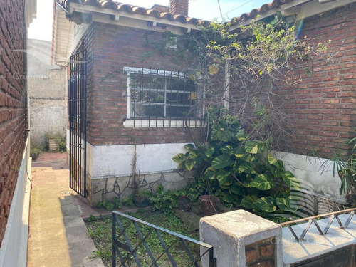 Imagen 3 de 17 de Venta- Ph Al Frente Con Patio - Villa Adelina - San Isidro - Zona Norte