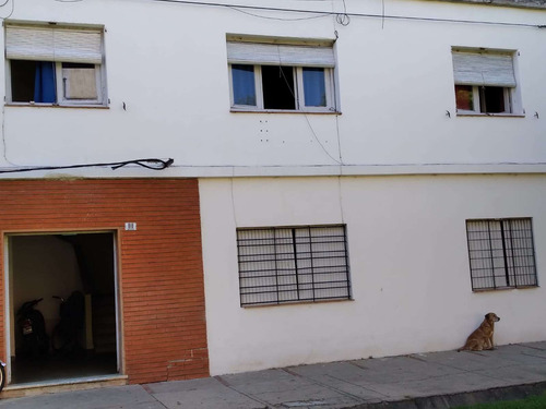 Se Vende, Apartamento En Carmelo