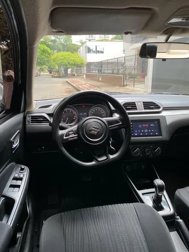 Suzuki Swift 2023 Automático