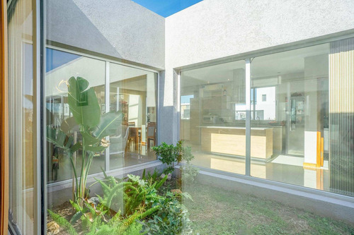 Imagen 23 de 30 de Venta Casa En San Sebastián Barrio Cerrado Funes