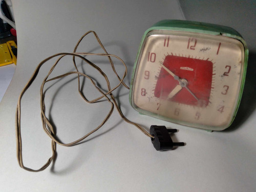 Reloj Despertador Eléctrico Antiguo Aconcagua Verde (Usado)
