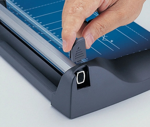 Imagen 2 de 3 de Guillotina Papel Rotativa Dasa Office A4 32 Cm De Corte Lb