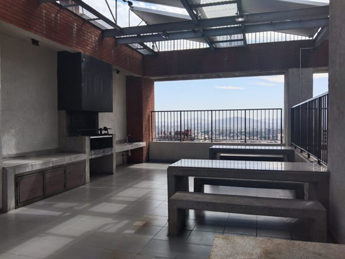 Departamento En Venta De 1 Dorm Morande 626 ,santiago