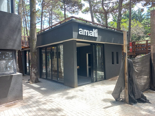 Local Locales Comercial 70mts2 Diseño Construcción Armado