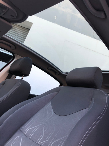 Imagen 18 de 21 de Peugeot 308 Hdi Allure