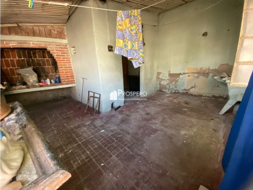 Al1961/p/1 Venta Casa 3 Dorm, Flor De Maroñas Garaje, Patio Fondo