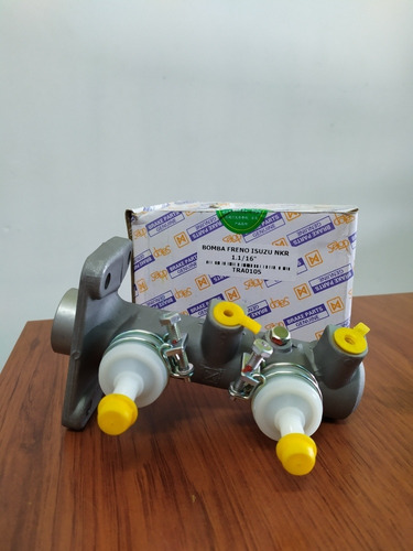 Imagen 3 de 4 de Bomba De Freno Isuzu Nkr / Nhr 1 Y 1/16