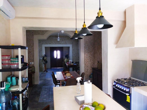 Imagen 11 de 20 de Casa - Mérida Centro A 2 Cuadras Del Parque De Santiago Casa Remodelada Con Alberca (vc-1651)