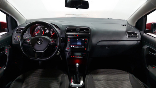 Volkswagen Vento 1.6 COMFORTLINE PLUS AUTO