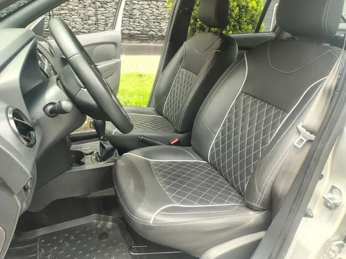 Renault Logan 1.6 Privilege / Intens